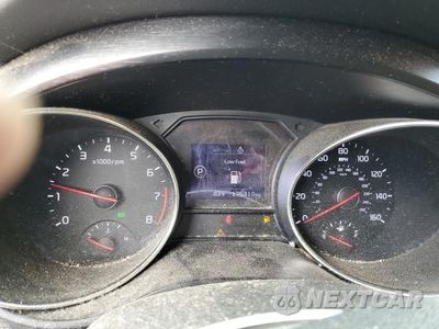 Zdjęcie 9 z 14 samochodu: 2017 KIA SEDONA LX VIN:KNDMB5C11H6247856 - miniatura