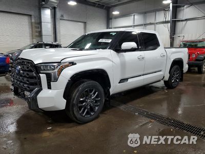 2022 TOYOTA TUNDRA CREWMAX PLATINUM 5TFNC5DB6NX012772 - główne zdjęcie licytacji z USA - miniatura
