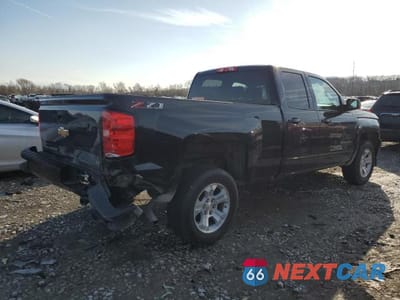 Trzecie zdjęcie samochodu z tyłu: 2019 CHEVROLET SILVERADO LD K1500 LT VIN:2GCVKPEC3K1181663 - miniatura