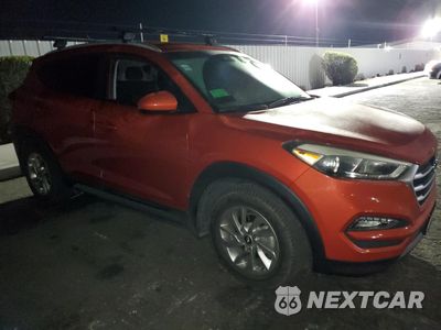 Czwarte zdjęcie samochodu z boku: 2017 HYUNDAI TUCSON LIMITED VIN:KM8J33A48HU329608 - miniatura
