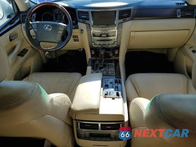 Zdjęcie 8 z 13 samochodu: 2010 LEXUS LX 570 VIN:JTJHY7AX0A4043275 - miniatura