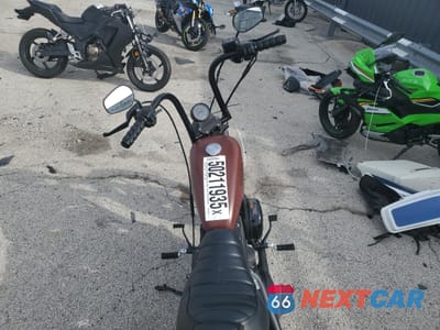 Zdjęcie 6 z 10 samochodu: 2017 HARLEY-DAVIDSON XL883 IRON 883 VIN:1HD4LE210HC425609 - miniatura