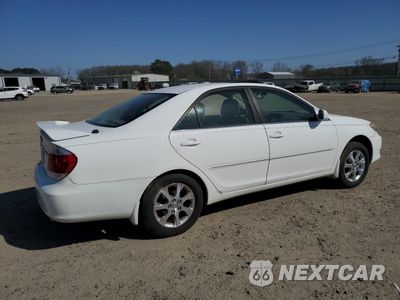 Trzecie zdjęcie samochodu z tyłu: 2005 TOYOTA CAMRY LE VIN:JTDBE32K653036355 - miniatura