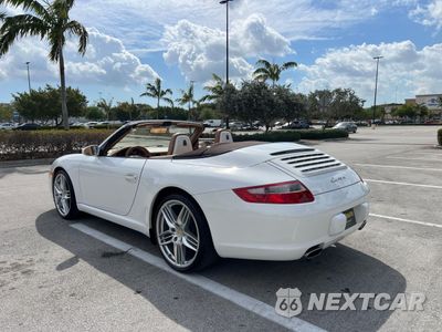 Trzecie zdjęcie samochodu z tyłu: 2007 PORSCHE 911 NEW GENERATION CARRERA CABRIOLET VIN:WP0CA29937S765208 - miniatura