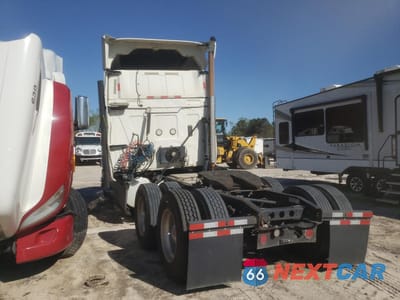 Trzecie zdjęcie samochodu z tyłu: 2016 INTERNATIONAL PROSTAR SEMI TRUCK VIN:3HSDJAPR3GN139654 - miniatura