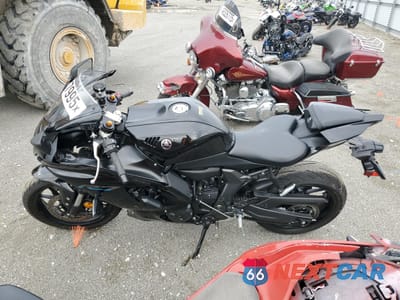 Trzecie zdjęcie samochodu z tyłu: 2022 YAMAHA YZFR7 VIN:JYARM38E2NA001418 - miniatura