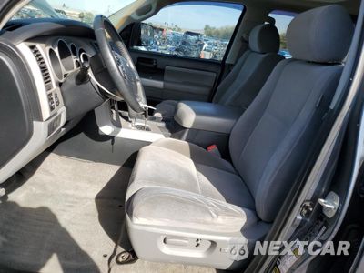 Zdjęcie 7 z 15 samochodu: 2008 TOYOTA SEQUOIA SR5 VIN:5TDZY64AX8S010937 - miniatura