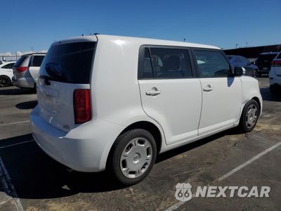 Trzecie zdjęcie samochodu z tyłu: 2008 TOYOTA SCION XB VIN:JTLKE50E981058668 - miniatura