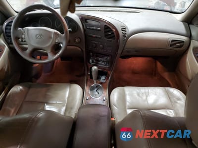 Zdjęcie 8 z 12 samochodu: 2001 OLDSMOBILE AURORA 4.0 VIN:1G3GS64C814122616 - miniatura