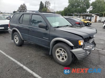 Czwarte zdjęcie samochodu z boku: 2002 ISUZU RODEO VIN:4S2DM58W424304881 - miniatura