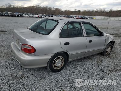Trzecie zdjęcie samochodu z tyłu: 1999 HYUNDAI ACCENT GL VIN:KMHVF24N2XU570019 - miniatura