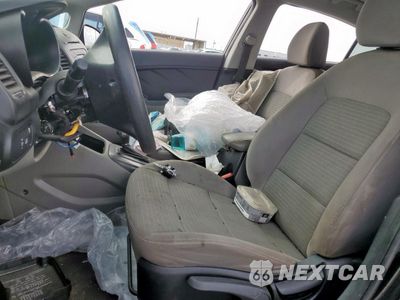 Zdjęcie 7 z 12 samochodu: 2014 KIA FORTE LX VIN:KNAFX4A66E5215051 - miniatura