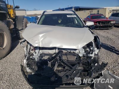 Piąte zdjęcie samochodu w środku: 2022 TOYOTA COROLLA CROSS XLE VIN:7MUEAAAG2NV026579 - miniatura
