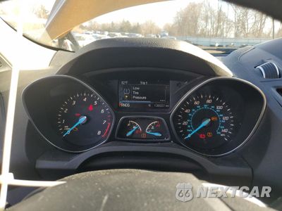 Zdjęcie 9 z 12 samochodu: 2016 FORD ESCAPE SE VIN:1FMCU9GX5GUB55196 - miniatura