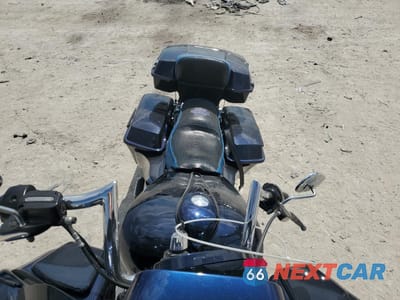 Piąte zdjęcie samochodu w środku: 2013 HARLEY-DAVIDSON FLTRX ROAD GLIDE CUSTOM VIN:1HD1KHM1XDB646039 - miniatura