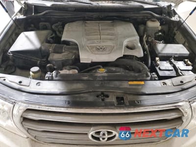 Zdjęcie 12 z 13 samochodu: 2009 TOYOTA LAND CRUISER VIN:JTMHY05JX95003386 - miniatura