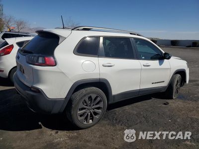Trzecie zdjęcie samochodu z tyłu: 2021 JEEP CHEROKEE LATITUDE LUX VIN:1C4PJMMX9MD106472 - miniatura
