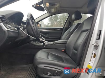 Zdjęcie 7 z 12 samochodu: 2016 BMW 528 XI VIN:WBA5A7C51GG145291 - miniatura