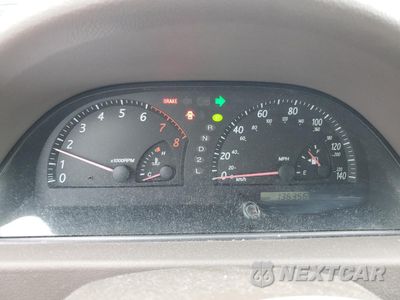 Zdjęcie 9 z 12 samochodu: 2005 TOYOTA COROLLA MATRIX XR VIN:2T1KR32E45C323005 - miniatura