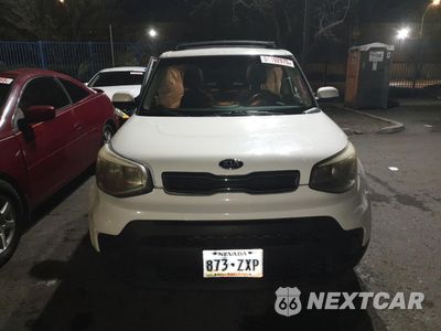 Piąte zdjęcie samochodu w środku: 2017 KIA SOUL VIN:KNDJN2A22H7485519 - miniatura