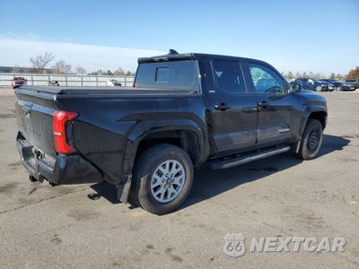 Trzecie zdjęcie samochodu z tyłu: 2024 TOYOTA TACOMA DOUBLE CAB VIN:3TMLB5JN0RM052169 - miniatura