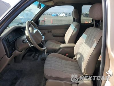 Zdjęcie 7 z 15 samochodu: 1999 TOYOTA TACOMA XTRACAB VIN:4TAVL52N3XZ404298 - miniatura