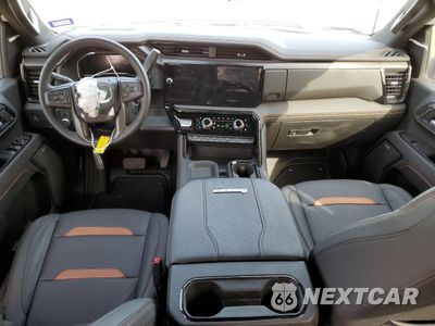 Zdjęcie 8 z 14 samochodu: 2025 GMC SIERRA K2500 AT4 VIN:1GT4UPEYXSF189298 - miniatura