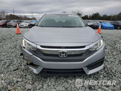 Piąte zdjęcie samochodu w środku: 2017 HONDA CIVIC LX VIN:2HGFC2F53HH564900 - miniatura