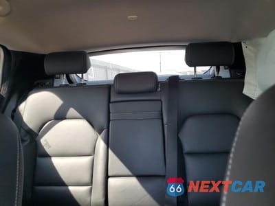 Zdjęcie 10 z 13 samochodu: 2017 INFINITI QX30 BASE VIN:SJKCH5CR8HA033537 - miniatura
