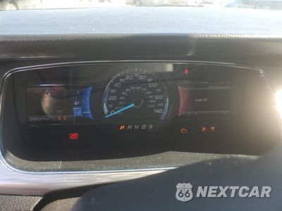 Zdjęcie 9 z 14 samochodu: 2013 FORD TAURUS SEL VIN:1FAHP2E80DG121784 - miniatura