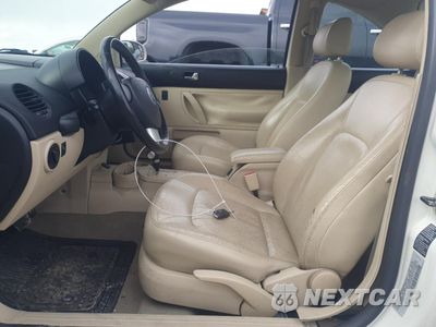 Zdjęcie 9 z 14 samochodu: 2005 VOLKSWAGEN NEW BEETLE GLS TDI VIN:3VWCR31C05M418394 - miniatura