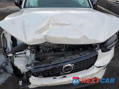 Zdjęcie 12 z 13 samochodu: 2024 VOLVO XC40 PLUS VIN:YV4L12UL0R2272976 - miniatura