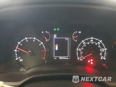 Zdjęcie 9 z 17 samochodu: 2020 TOYOTA 4RUNNER SR5/SR5 PREMIUM VIN:JTEBU5JR2L5797667 - miniatura