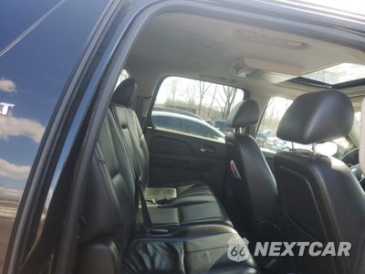 Zdjęcie 10 z 12 samochodu: 2011 CHEVROLET SUBURBAN K1500 LT VIN:1GNSKJE33BR362518 - miniatura