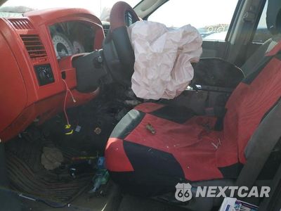 Zdjęcie 7 z 12 samochodu: 2007 DODGE DAKOTA QUAD SLT VIN:1D7HE48K07S117566 - miniatura