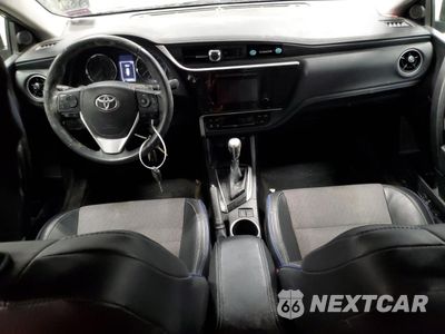 Zdjęcie 8 z 15 samochodu: 2018 TOYOTA COROLLA L VIN:2T1BURHE3JC084159 - miniatura