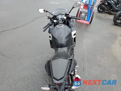 Zdjęcie 6 z 8 samochodu: 2018 KAWASAKI EX400 VIN:JKAEXKH12JDA12085 - miniatura