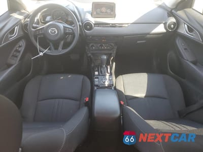 Zdjęcie 8 z 16 samochodu: 2019 MAZDA CX-3 SPORT VIN:JM1DKDB7XK1454654 - miniatura