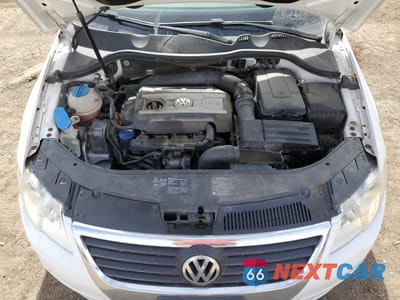 Zdjęcie 11 z 12 samochodu: 2008 VOLKSWAGEN PASSAT TURBO VIN:WVWJK73C88P131337 - miniatura