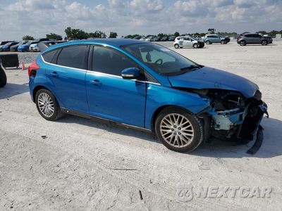 Czwarte zdjęcie samochodu z boku: 2012 FORD FOCUS SEL VIN:1FAHP3M23CL172639 - miniatura