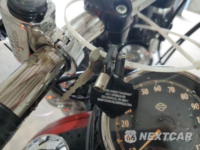 Zdjęcie 8 z 9 samochodu: 2015 HARLEY-DAVIDSON FXDF DYNA FAT BOB VIN:1HD1GYM15FC323449 - miniatura