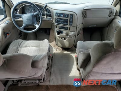Zdjęcie 8 z 13 samochodu: 2003 CHEVROLET ASTRO VIN:1GNEL19XX3B114798 - miniatura