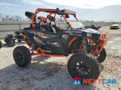 2015 POLARIS RZR XP 1000 EPS 3NSVDE992FF428458 - główne zdjęcie licytacji z USA - miniatura