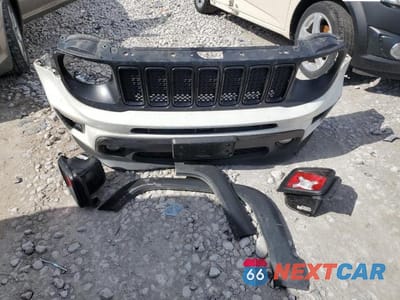 Zdjęcie 12 z 13 samochodu: 2022 JEEP RENEGADE ALTITUDE VIN:ZACNJDE19NPN68323 - miniatura