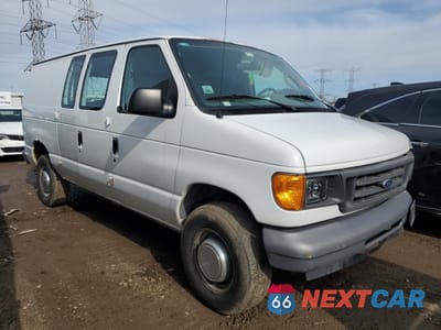 Czwarte zdjęcie samochodu z boku: 2006 FORD ECONOLINE E350 SUPER DUTY VAN VIN:1FTSE34L76DA07870 - miniatura