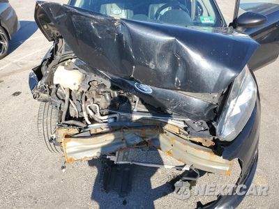 Zdjęcie 12 z 13 samochodu: 2016 FORD FIESTA S VIN:3FADP4AJ9GM113843 - miniatura