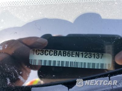 Zdjęcie 13 z 13 samochodu: 2014 CHRYSLER 200 LX VIN:1C3CCBAB6EN123137 - miniatura