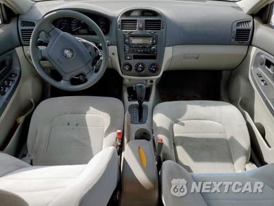 Zdjęcie 8 z 12 samochodu: 2005 KIA SPECTRA LX VIN:KNAFE121655120996 - miniatura