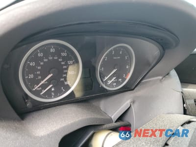 Zdjęcie 9 z 12 samochodu: 2005 BMW 645 CI AUTOMATIC VIN:WBAEH73485B192721 - miniatura