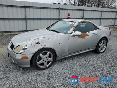 2002 MERCEDES-BENZ SLK 320 WDBKK65F42F250018 - główne zdjęcie licytacji z USA - miniatura